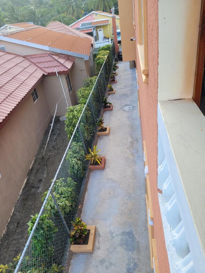 Royal Vybez Vacation Homes Spanish Town Екстериор снимка